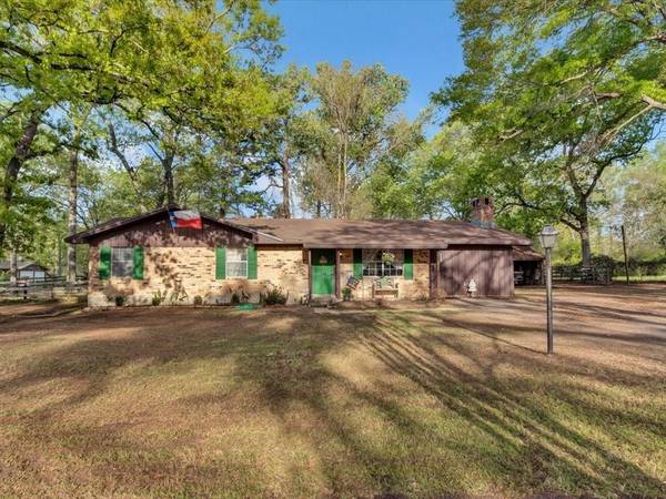 194 Long Leaf Circle, Lufkin, TX 75904