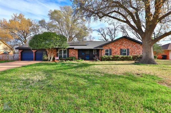 2026 River Oaks Circle, Abilene, TX 79605