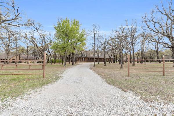 Springtown, TX 76082,2865 J E Woody Road