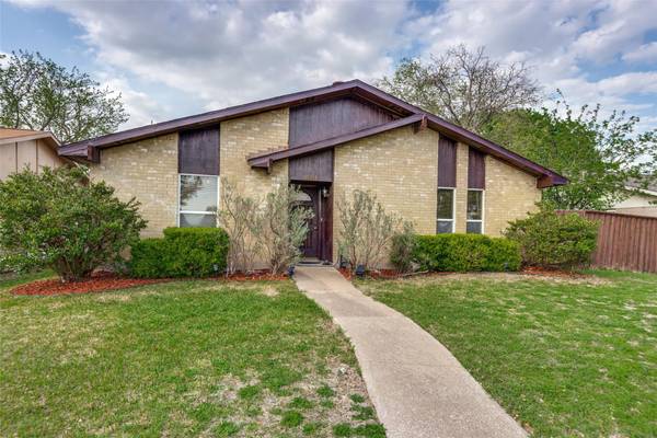 2051 Kings Road, Carrollton, TX 75007