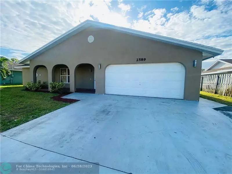 2589 SW Grotto Cir, Port Saint Lucie, FL 34953