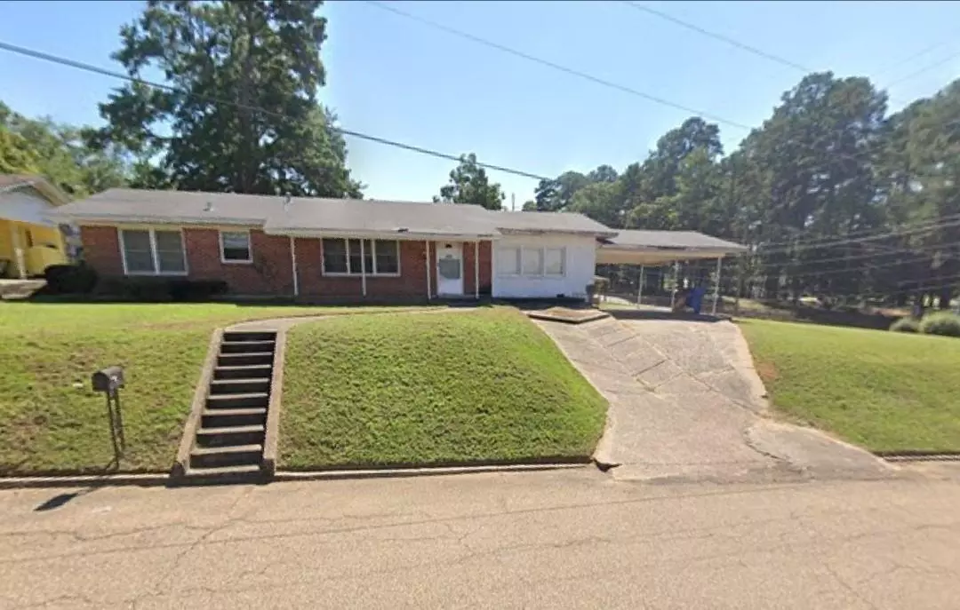 Minden, LA 71055,302 Britt Street