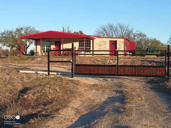 110 Deer Trail,  Springtown,  TX 76082