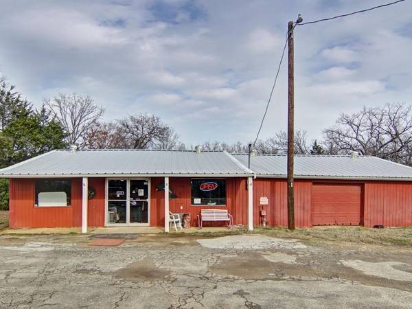 8446 W. FM 515, Yantis, TX 75497