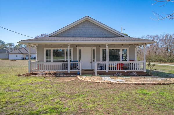 627 N Richardson Street, Grand Saline, TX 75140