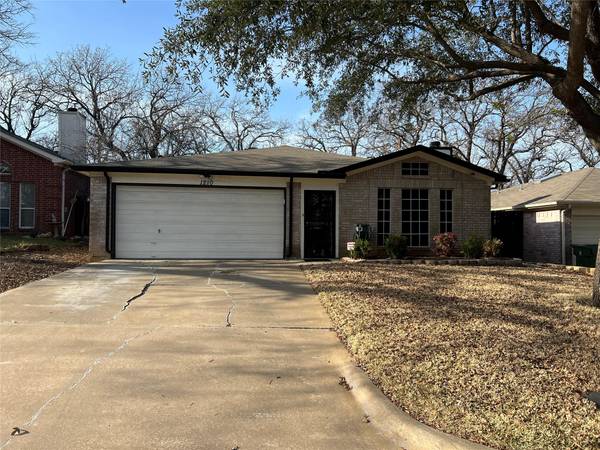 1210 Cardinal Oaks, Mansfield, TX 76063