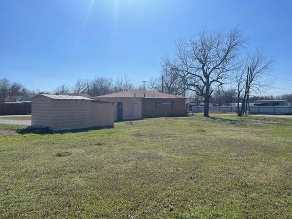 Cleburne, TX 76031,1806 N Robinson Street