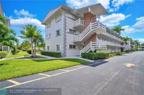 Hallandale Beach, FL 33009,700 Layne Blvd  #213