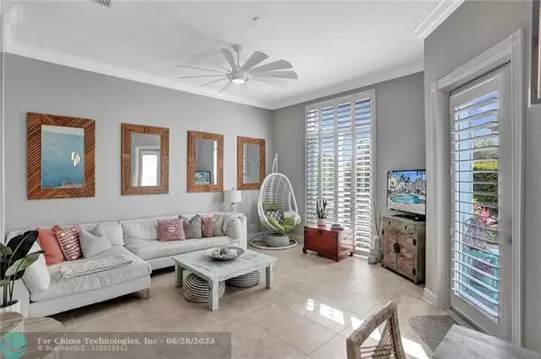 Lighthouse Point, FL 33064,2820 Marina Cir