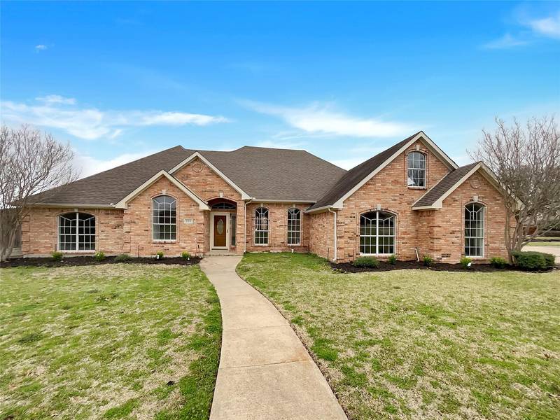 121 Paige Lane, Forney, TX 75126