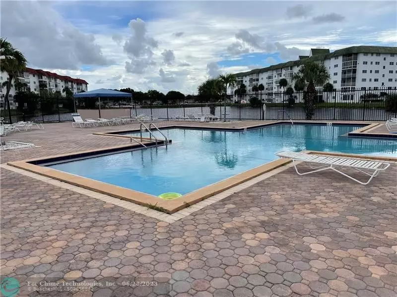 4750 NW 22nd Ct  #516, Lauderhill, FL 33313