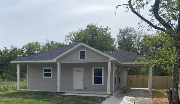 107 E 17th Avenue, Corsicana, TX 75110