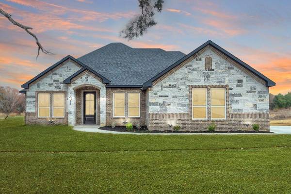 8200 Old Springtown Road, Springtown, TX 76082