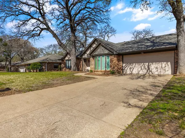 Arlington, TX 76017,5707 Trail Crest Drive