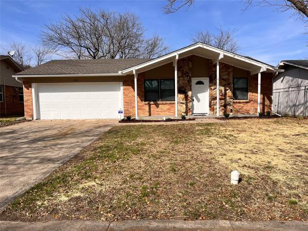 837 Lexington Drive, Lancaster, TX 75134