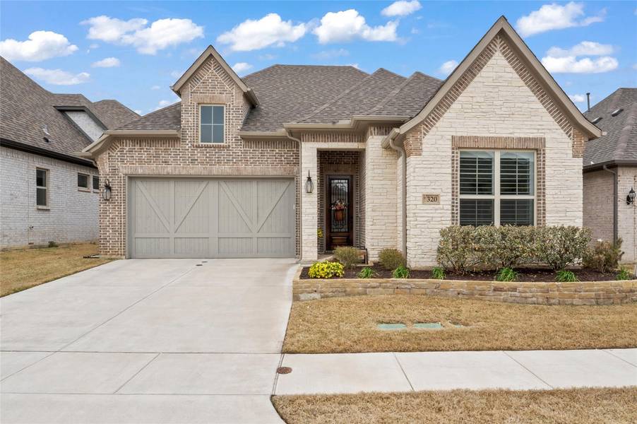 320 Arrowhead Pass, Keller, TX 76248