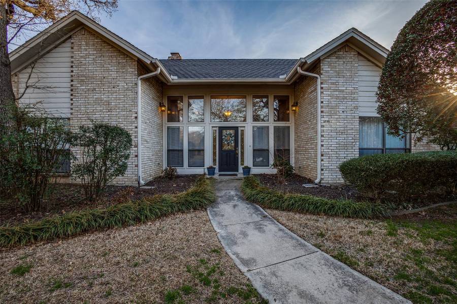 3708 Red Oak Drive, Corinth, TX 76208