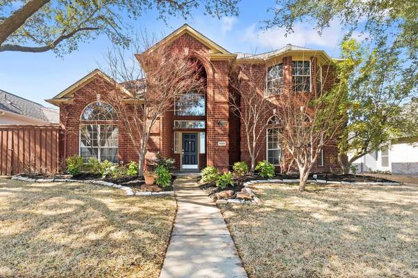 7609 Silverthorn Drive, Rowlett, TX 75089