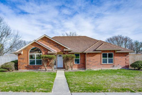 509 Maywood Lane, Desoto, TX 75115