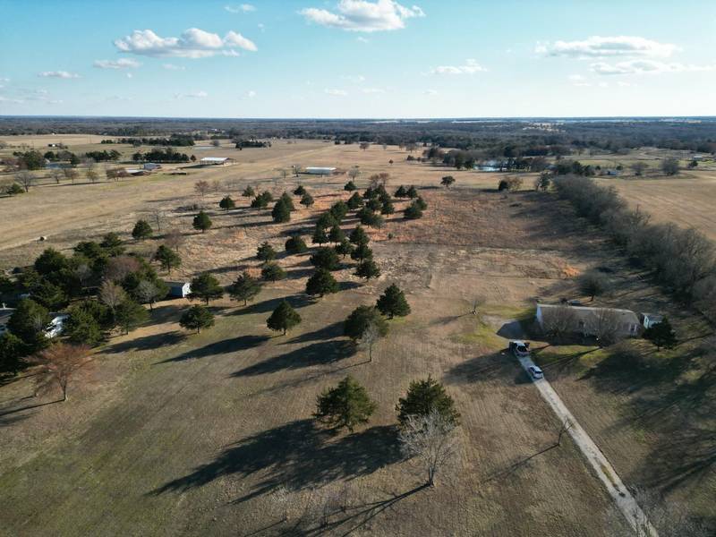 2828 Sandusky Road, Whitesboro, TX 76273