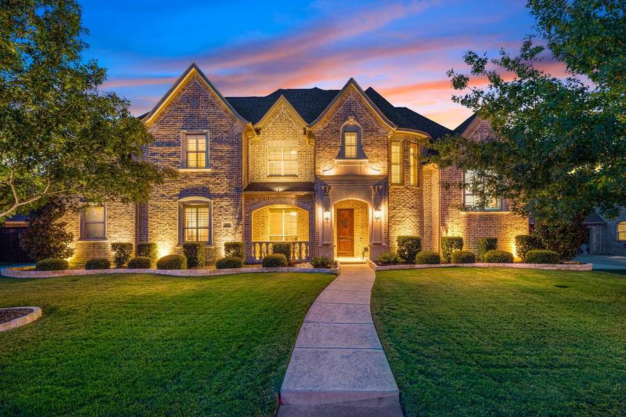 1931 Stillhouse Hollow Drive, Prosper, TX 75078