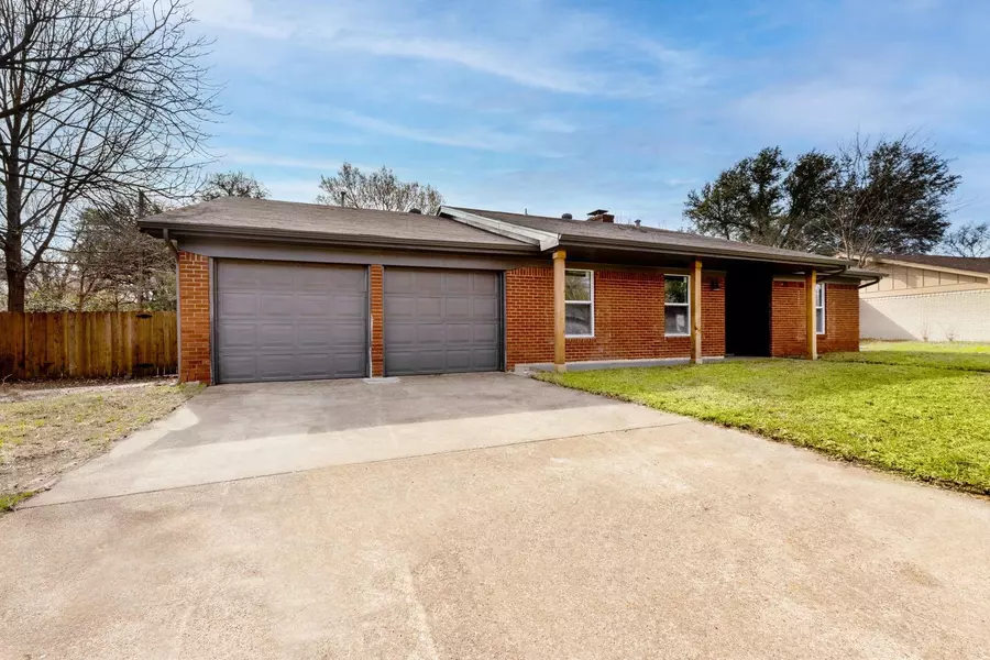 1318 E Windsor Drive, Denton, TX 76209