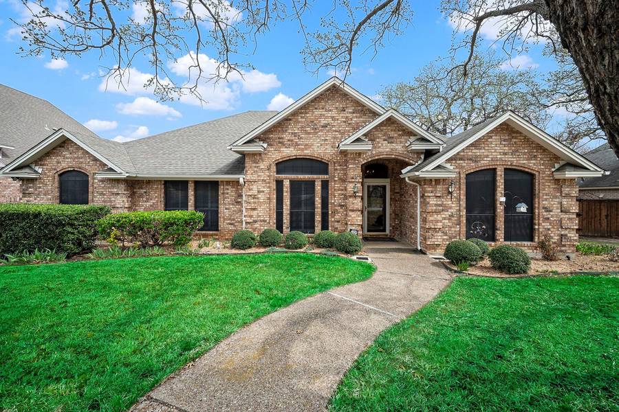 1519 Holly Ridge Drive, Keller, TX 76248