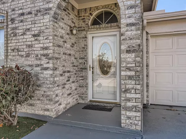 Fort Worth, TX 76137,8105 Spruce Valley Drive