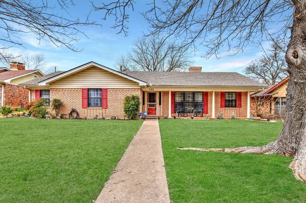 322 Hidden Valley Trail, Sherman, TX 75092