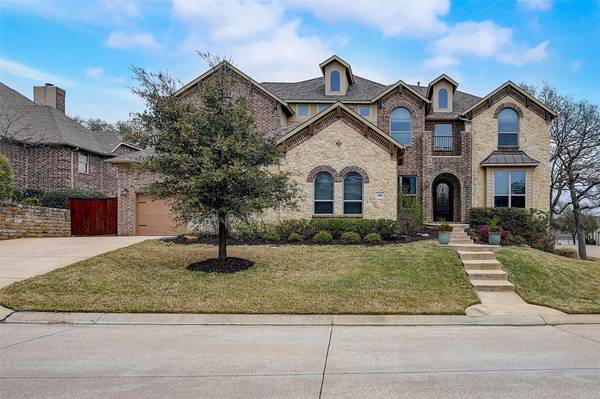 800 Greenvalley Lane, Highland Village, TX 75077