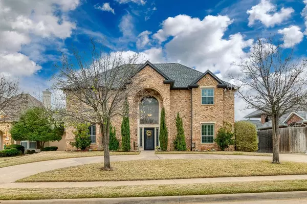 2604 Flameleaf Drive, Grapevine, TX 76051