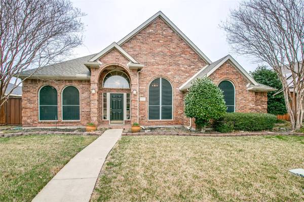 1161 Pleasant Oaks Drive, Lewisville, TX 75067