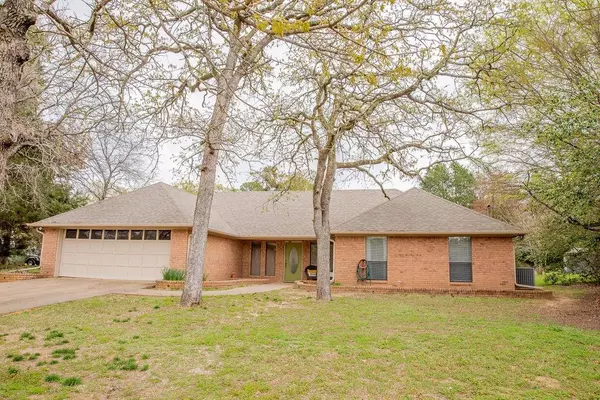 323 HIGHLANDER Heights, Hideaway, TX 75771