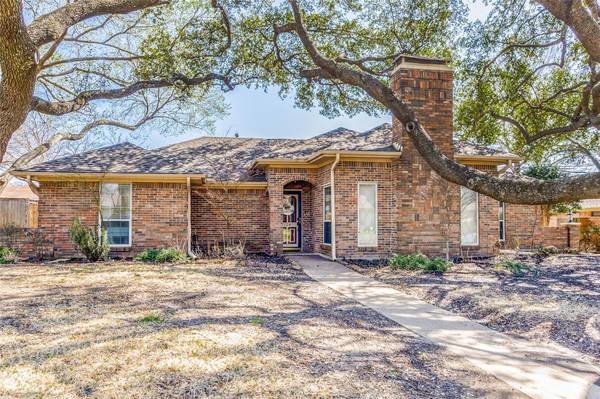 124 Toler Drive, Mesquite, TX 75149