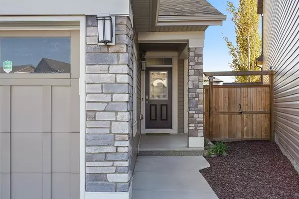 Calgary, AB T2X 0Y1,153 Chaparral Valley CRES SE