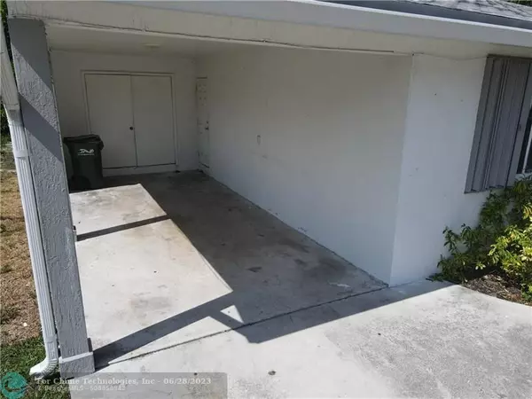 Delray Beach, FL 33444,105 SW 7th St