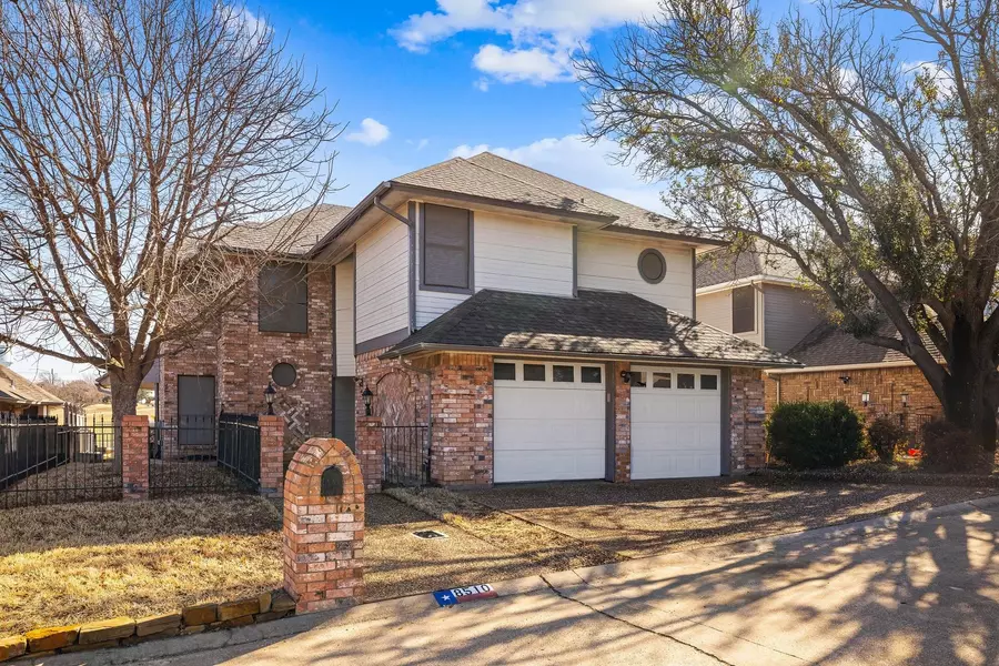 8510 Fairway Drive, Fort Worth, TX 76179