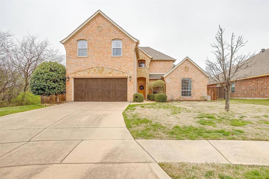 5528 Pico Lane, Benbrook, TX 76126