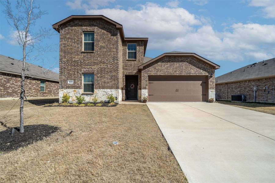 813 Cottonwood Way, Royse City, TX 75189