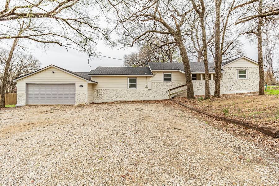 417 Linda Road, Kennedale, TX 76060