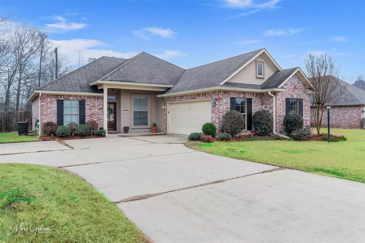 Haughton, LA 71037,303 Camden Hill