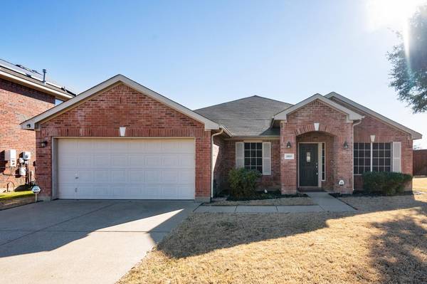 2511 Rio Grande Drive, Grand Prairie, TX 75052