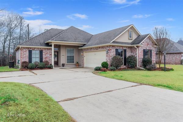 303 Camden Hill, Haughton, LA 71037