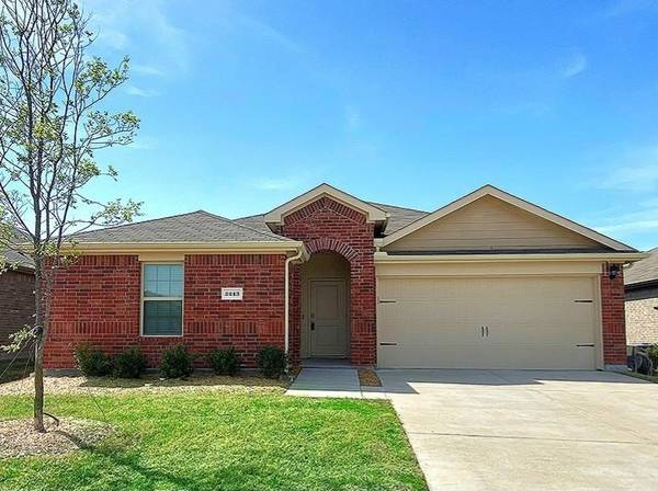 2213 Kingfisher Street, Crandall, TX 75114