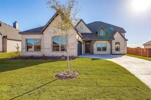 5618 Clara Court, Midlothian, TX 76065