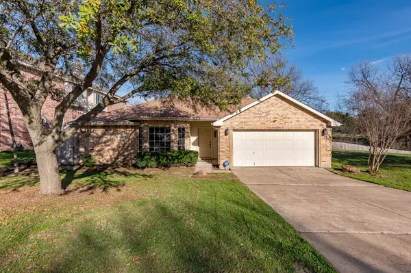 822 Burney Court, Cedar Hill, TX 75104