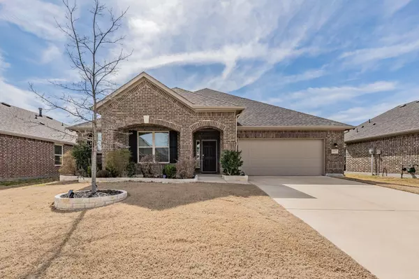 1812 Drover Creek Road, Aubrey, TX 76227