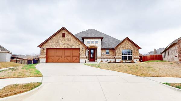 648 Yucca Court, Aledo, TX 76008