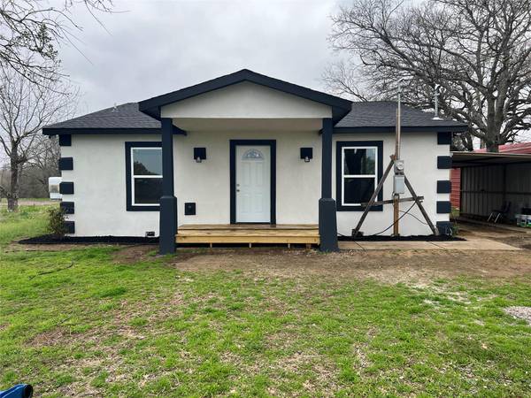 702 Santa Fe Street, Keene, TX 76059