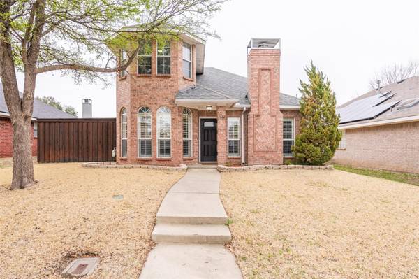 1422 Stella Drive, Lewisville, TX 75067